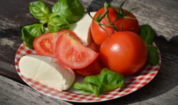 Роскачество назвало овощ, который помогает школьникам учиться лучше — и это не авокадо