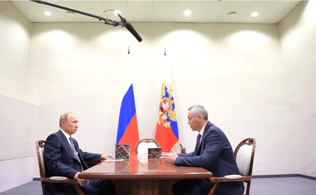 «Не «шмогла» я…»: Новосибирский губернатор Травников не сумел выполнить поручение президента Путина — чуть-чуть не хватило…