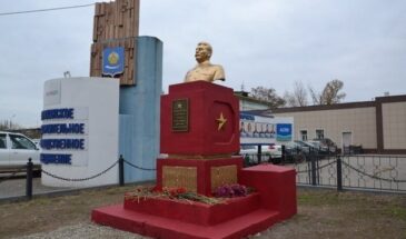 Памятник Сталину возвращается в рабочий двор: Астрахань вновь обретает символ эпохи