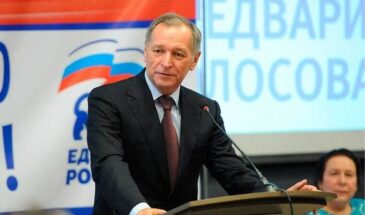 «В стране денег нет!» — А где они? Да вот тут же!