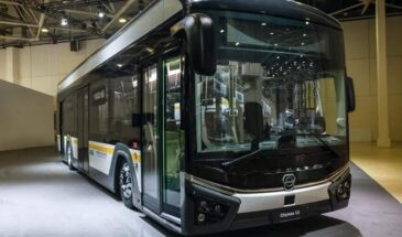 Останавливается очередной российский автозавод. Прекращается производство вагонов, тракторов, комбайнов