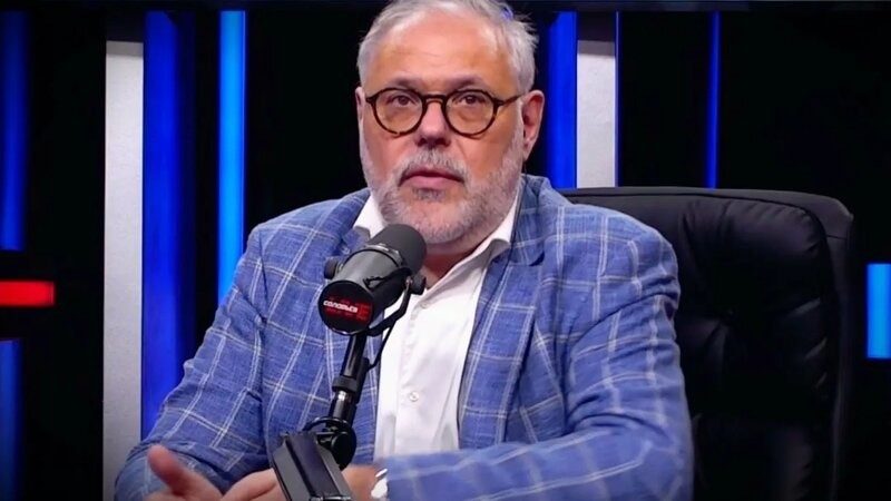 Михаил Хазин о «Хрониках русской революции», трех кризисах России и только об одном шансе выжить без войны