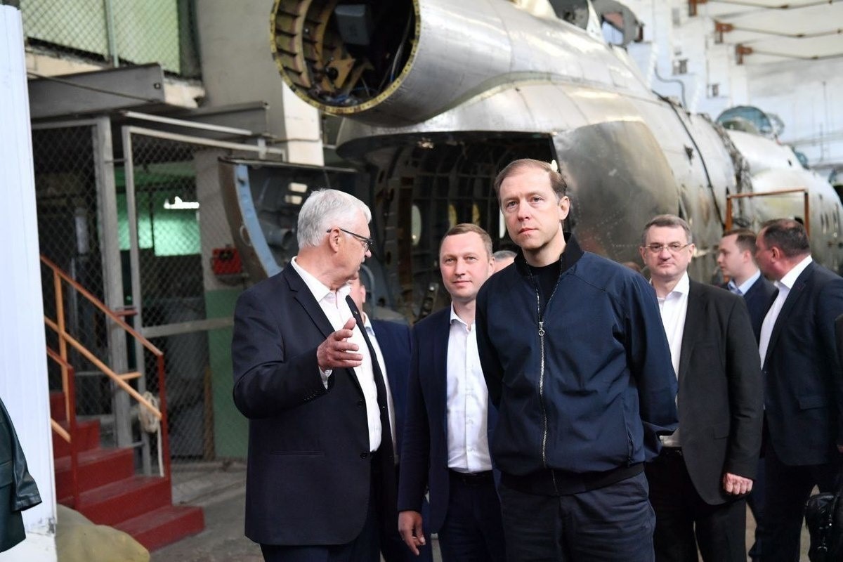 Кто лишил Россию собственной авиации: без импортных моторов вертолеты «Ансат» заземляются