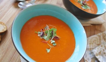 Тыквенный суп-пюре с креветками и том-ям за 40 минут: кисло-сладкий, пряный, как из ресторана — и намного дешевле
