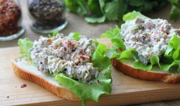 Вкуснейшая намазка на хлеб из 4 ингредиентов — лучше любой икры и за копейки! Главный хит новогоднего стола 2026