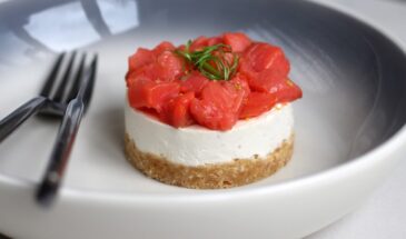 Солёный чизкейк на Новый год — за 15 минут без выпечки: как форель превращается в праздничный хит