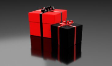 Что нельзя дарить на Новый год: 7 подарков, от которых лучше отказаться, чтобы не обидеть близких