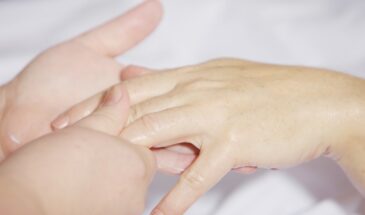 Руки выдают возраст? 5 простых шагов, чтобы выглядеть моложе на 10 лет — и никаких «секретов»