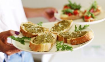 Намазка на хлеб быстрее красной икры: праздничный хит, который разлетается за 5 минут — рецепт для Нового года