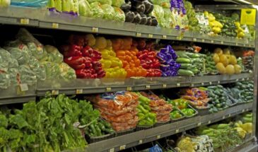 Эти 5 продуктов закупают в декабре все умные хозяйки — и спокойно встречают Новый год без ажиотажа 30-го числа