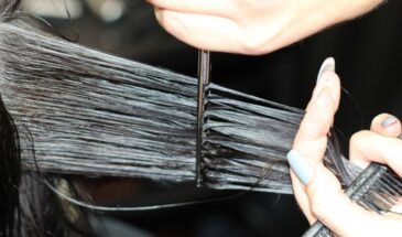 Когда стрижка может привлечь деньги — и почему 18 января нельзя пропустить. Лунный календарь красоты: что делать — и чего избегать любой ценой