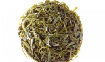 Морскую капусту в банке выбирают не по цвету — а по составу. Что скрывает ярко-зелёная «ламинария» и почему йод может быть опасен