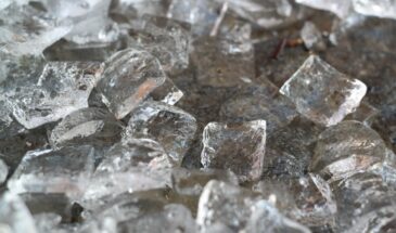 Патчи для глаз за 500 рублей? Не надо. 5 копеечных способов с тем же эффектом — и один из них уже в вашей кухне