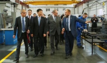 Какое позорище: СССР создал китайскую промышленность. Россия просит у Китая хоть пару заводиков «локализовать»!