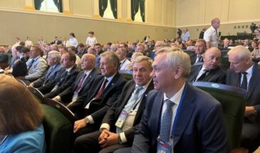 Токсичны не врачи, а «команда» губернатора Травникова: распоясавшиеся чиновники формируют образ российской власти