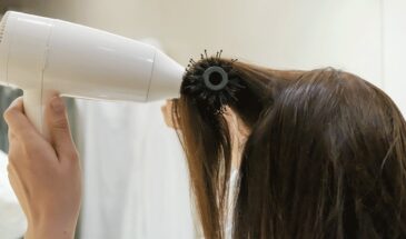 Объём, который держится с утра до вечера: этот 10-минутный ритуал с феном и волшебным спреем меняет всё