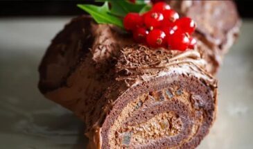 Шоколадное «полено» без духовки: десерт, который соберёт всю семью за 20 минут