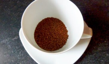 Можно брать хоть по три пачки: Росконтроль назвал растворимый кофе с натуральным составом и без вредных веществ