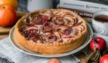 Цветаевский яблочный пирог. Почему его едят только на второй день и что скрывается за рецептом поэтессы