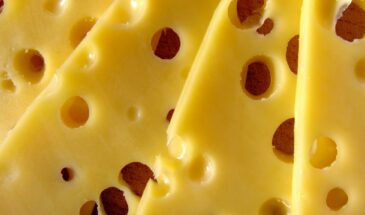 Каждый шестой кусок сыра — подделка: что на самом деле лежит в магазинах и как не отравиться