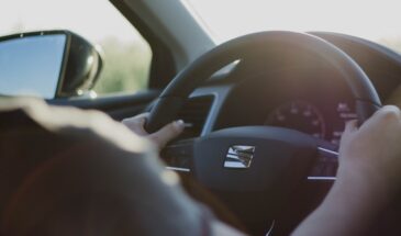 Что ждёт автовладельцев в 2026 году: новые сборы, штрафы и рост цен на страховку — готовьтесь заранее!