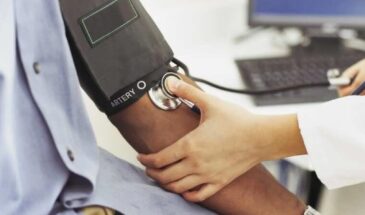 Проверки стали строже: как новый медосмотр в 2026 году может лишить водителей прав — особенно пожилых