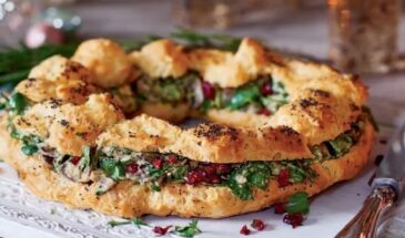 Натираю сыр, беру грибы и клюкву — и за 40 минут получаю праздничное блюдо, от которого все в восторге