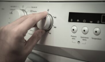 Почему стирка белья при 40 градусах и ниже — плохая идея: совет, который стоит запомнить навсегда