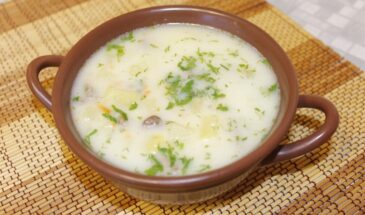 Семья просит готовить его каждую неделю! Нежнейший сырный суп с куриными сердечками — сытно, просто и очень вкусно