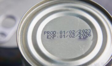 Только рыба и масло: Росконтроль назвал три марки консервов, которые смело можно брать по три банки за раз