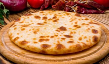 Сыр и картошка за 10 минут — лепешка, от которой невозможно оторваться. Без духовки и яиц!