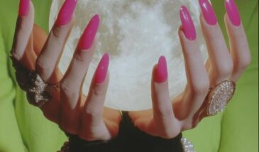 Модный гороскоп на 2026 год — дерзко, легко и по-своему: что носить, чтобы чувствовать себя уверенно