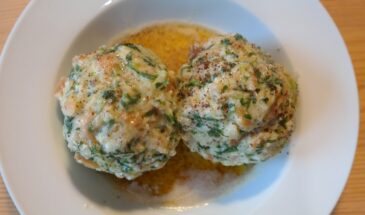 Тефтели в сметанно-томатном соусе — делаю на ужин и забот не знаю: сочные, ароматные, готовы за 40 минут