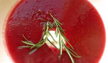 Свекольный суп с васаби от тяжёлого утра: рецепт, который работает, даже если вы ещё не открыли глаза