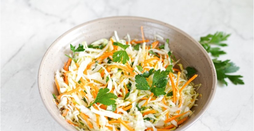 Салат без уксуса, от которого невозможно оторваться — главный секрет сочности уже на вашей кухне!