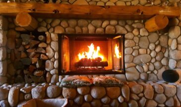 Чистка дымохода солью: бросьте 200 грамм в огонь — и сажа исчезнет сама!