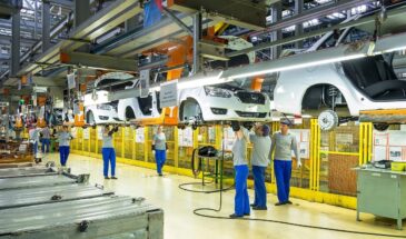 Российский автопром — детище российской управленческой модели: коррупция, неэффективность, непатриотичность