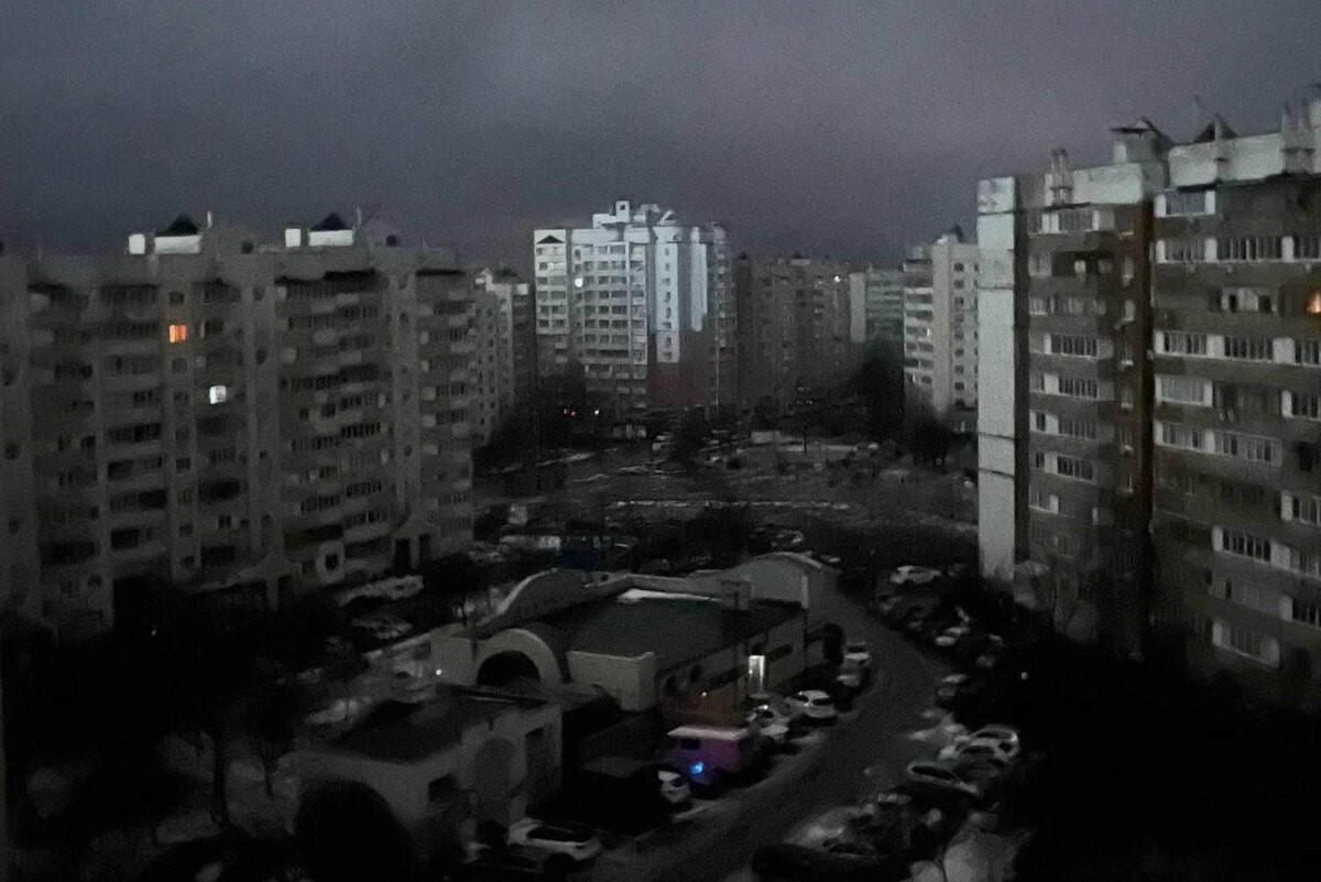 Этот народ не победить! Белгородцы приходят на помощь друг другу во тьме и холоде