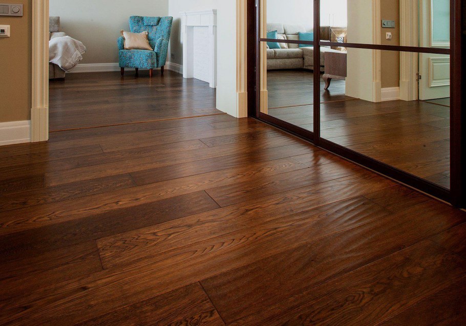 От дуба до микроцемента: 6 полов, которые не захотите менять даже через 10 лет