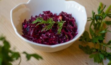 Этот гарнир изменит ваше меню: тушёная свёкла с черносливом, от которой все в восторге