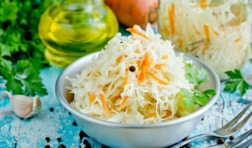 Квашеная капуста за 48 часов: февральский лайфхак, когда гости на пороге