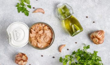 Ела печень трески ложками — чуть не отравилась. Что скрывают врачи о самом опасном деликатесе