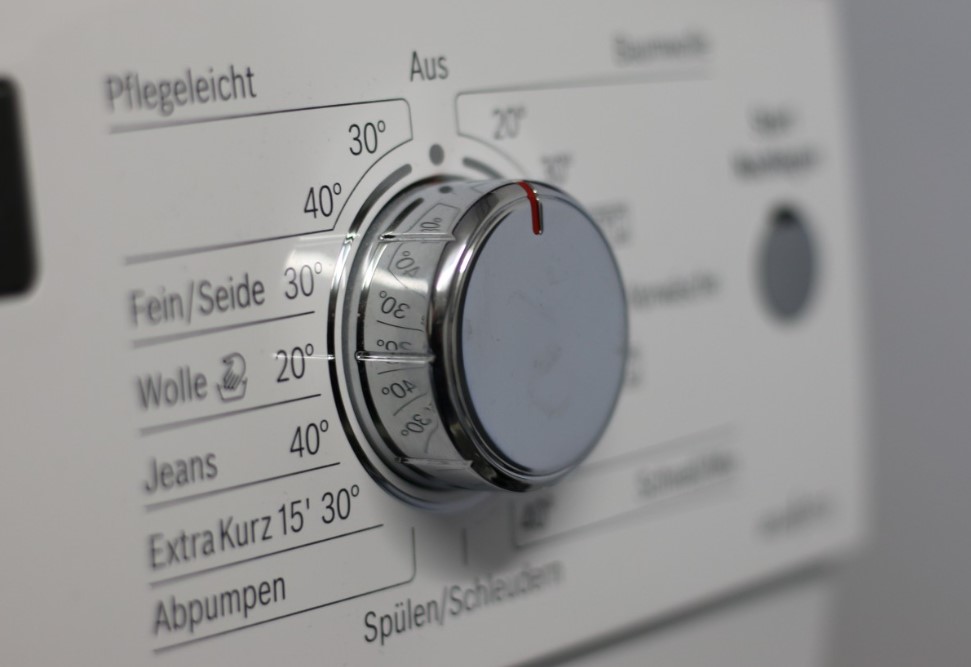 Эта вещь убьёт вашу стиралку за один раз: 9 предметов, которые нельзя класть в барабан ни при каких условиях