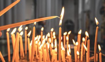 Воскресенье 15 февраля — Сретение: зима прощается с весной. Что успеть сделать до вечера — приметы, которые работают