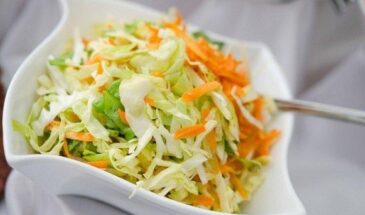 Салат с пекинской капустой: февральский заряд витаминов за 5 минут, когда организм на пределе