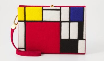 Маленькая сумка, большая польза: как клатч учит носить с собой только самое нужное и выглядеть дороже