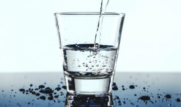 Врач предупредил: вода из чайника может отравлять — три ошибки, которые вы делаете каждый день