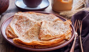 Как выбрать муку для блинов на Масленицу: что важно знать о проверенных марках и типах помола