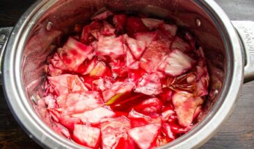 Февральская розовая капуста за три дня: маринуем с имбирём и свеклой без хлопот