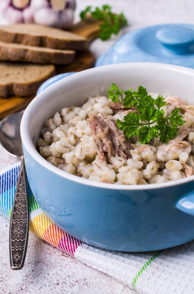 Перловка, которую едят уже выросшие дети: 3 блюда, после которых просят добавку — мамы всё пропустили